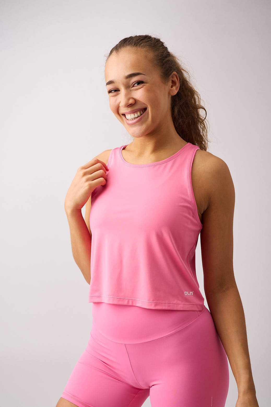 Lunar cropped tank Pink