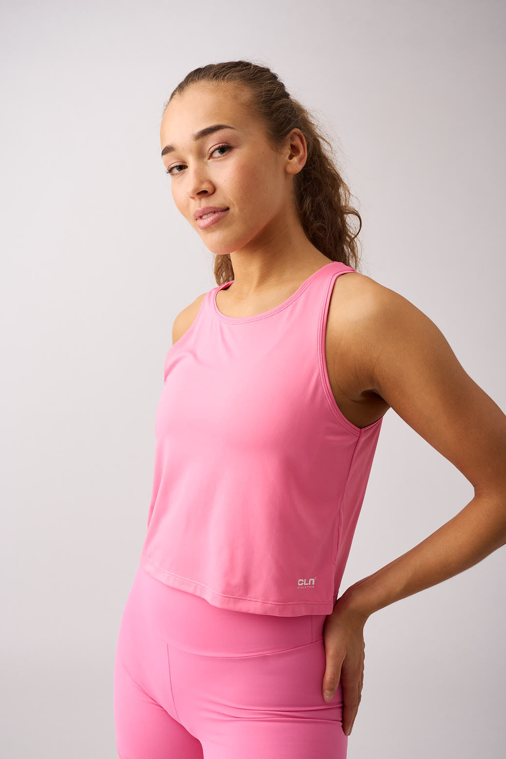 Lunar cropped tank Pink