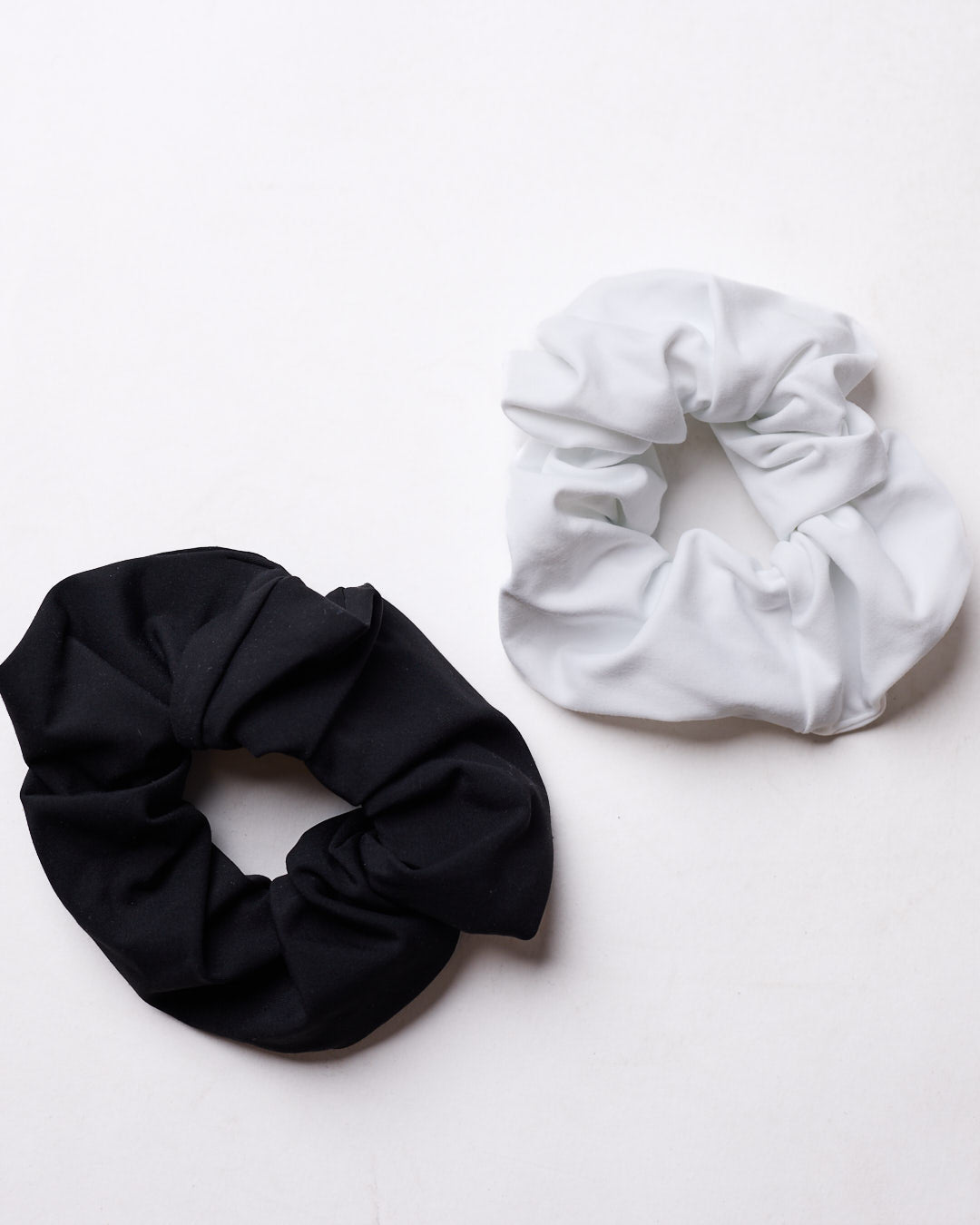 Scrunchie Black/White