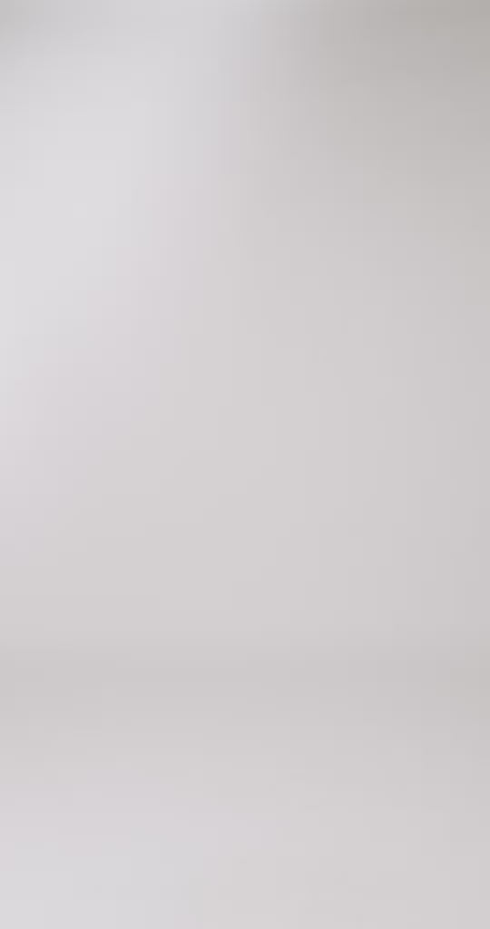 Ladda video: Core relaxed t-shirt back print wmn Cream white