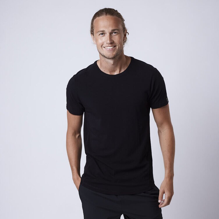 CLN Athletics T-shirt träning Svart Herr Flex bamboo t-shirt Black