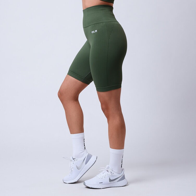 CLN Athletics Seamless biker shorts Grön Dam Victory seamless biker shorts Moss green