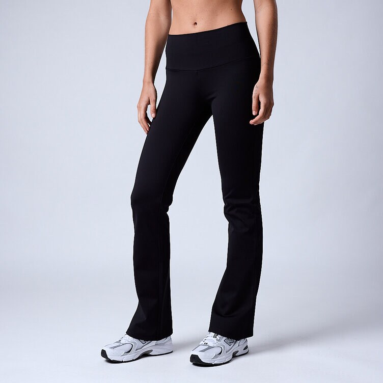 CLN Athletics Fodrade vinter tights Svart Dam Warm flared tights Black