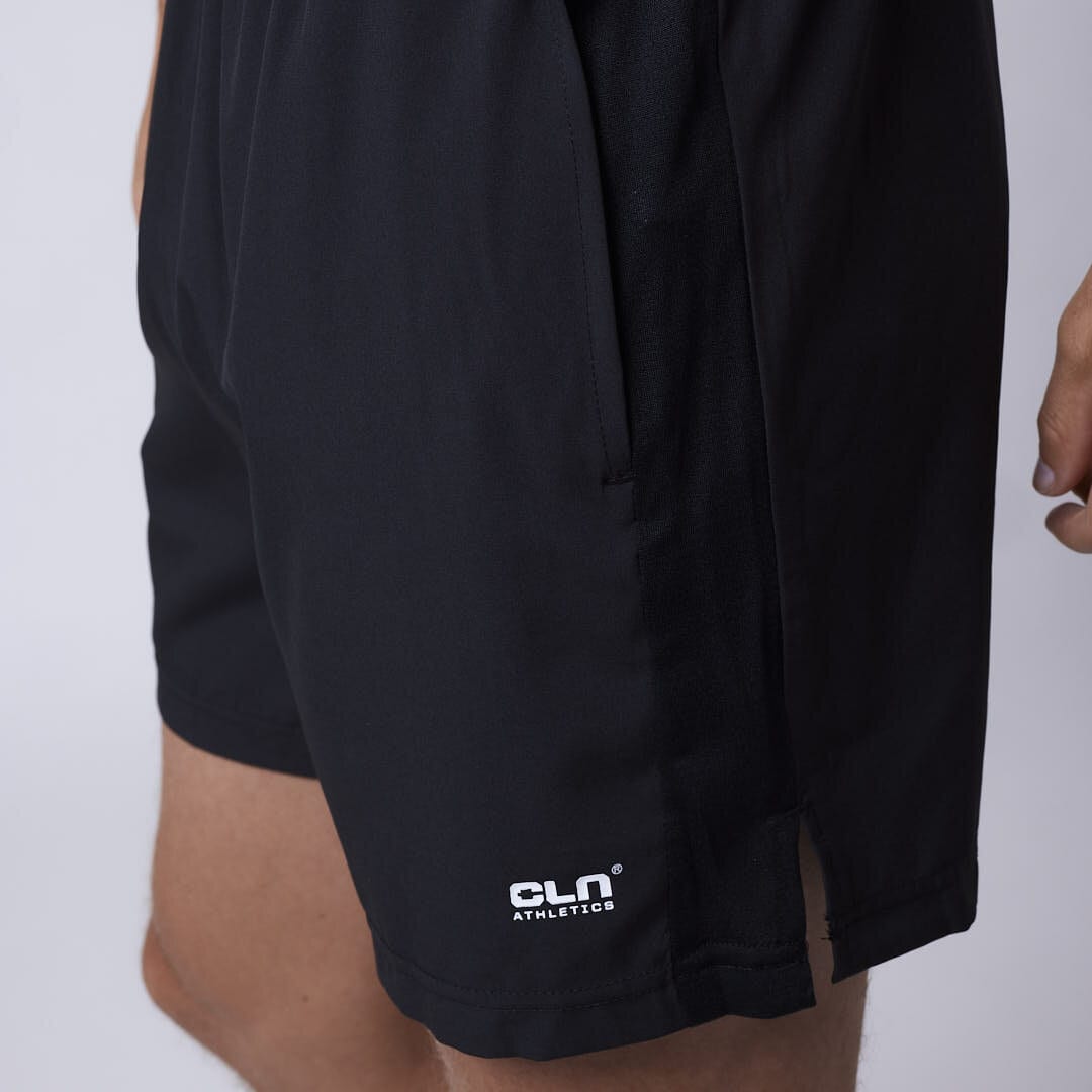 Gain shorts Black