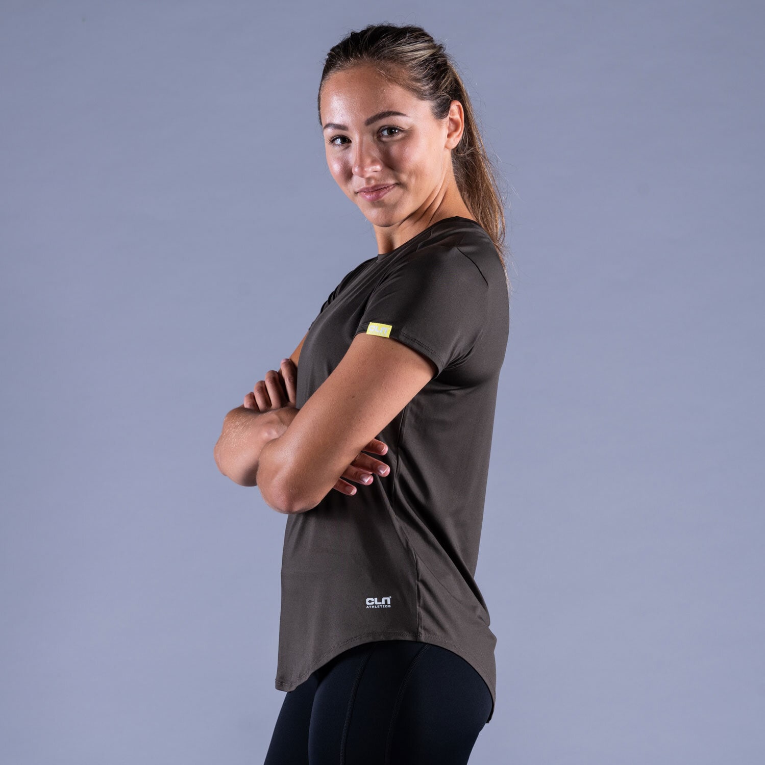 Lucy t-shirt Black olive